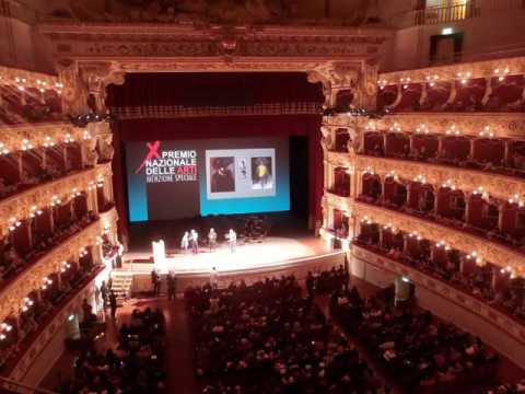 Petruzzelli, il premio delle Accademie. Sgarbi: L'arte non pu morire